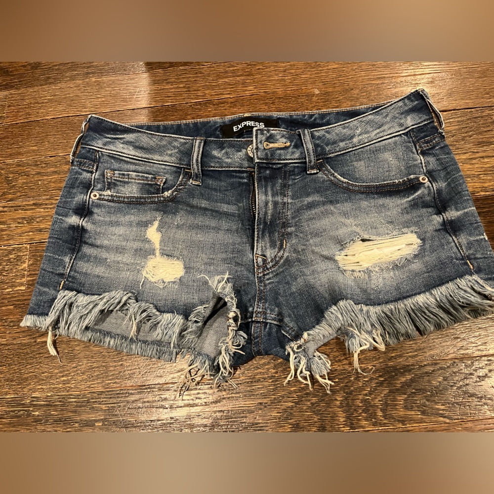 Women’s Denim Shorts
